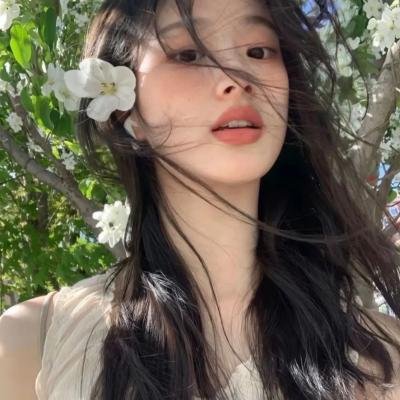所以......和黑粉结婚了